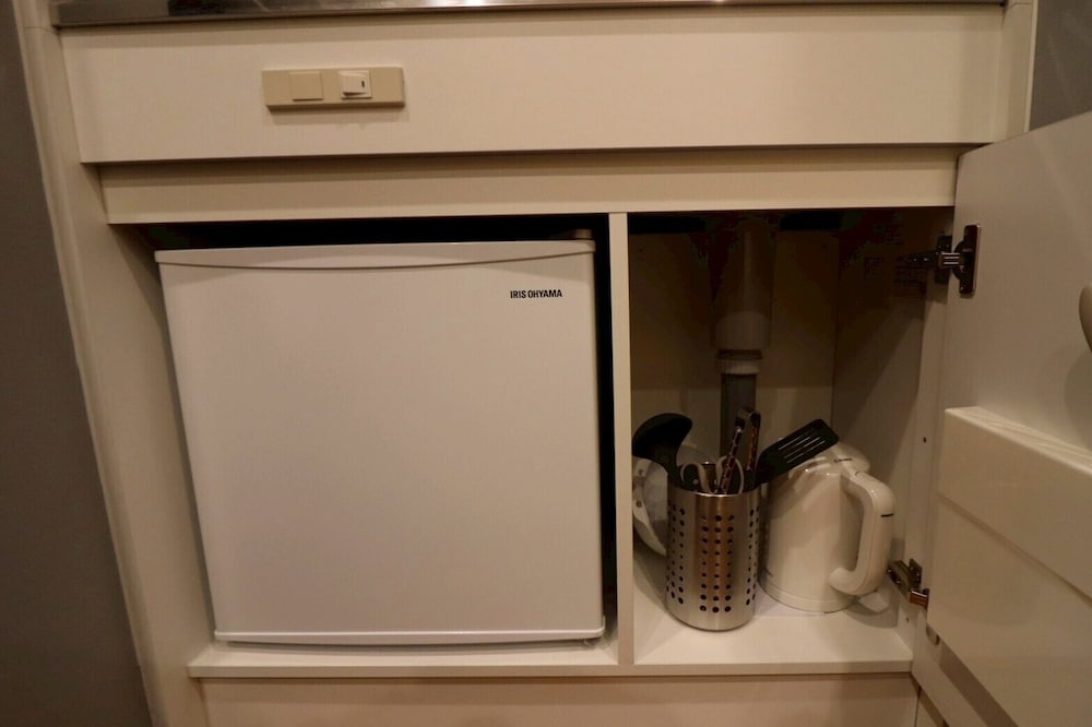 アパートメント 専用キッチン4 | エコロ新宿第二ビル602