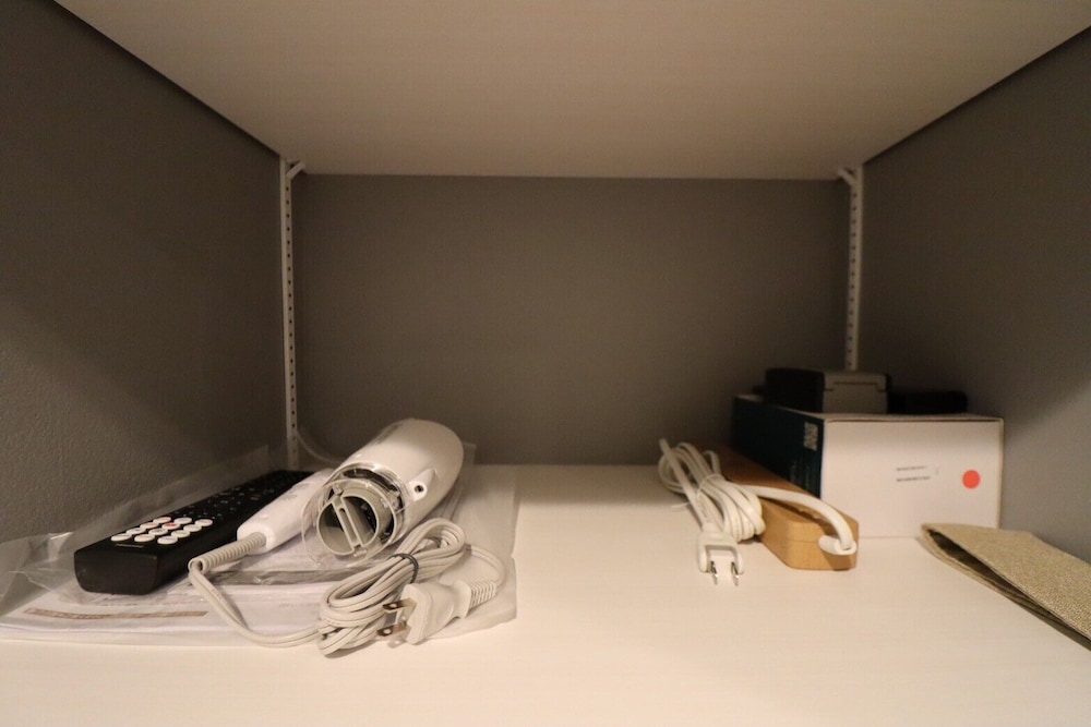 アパートメント 客室11 | エコロ新宿第二ビル602