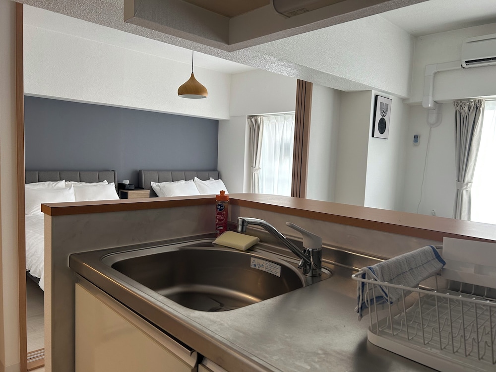 アパートメント バスルーム1 | TOWN ROYAL 601