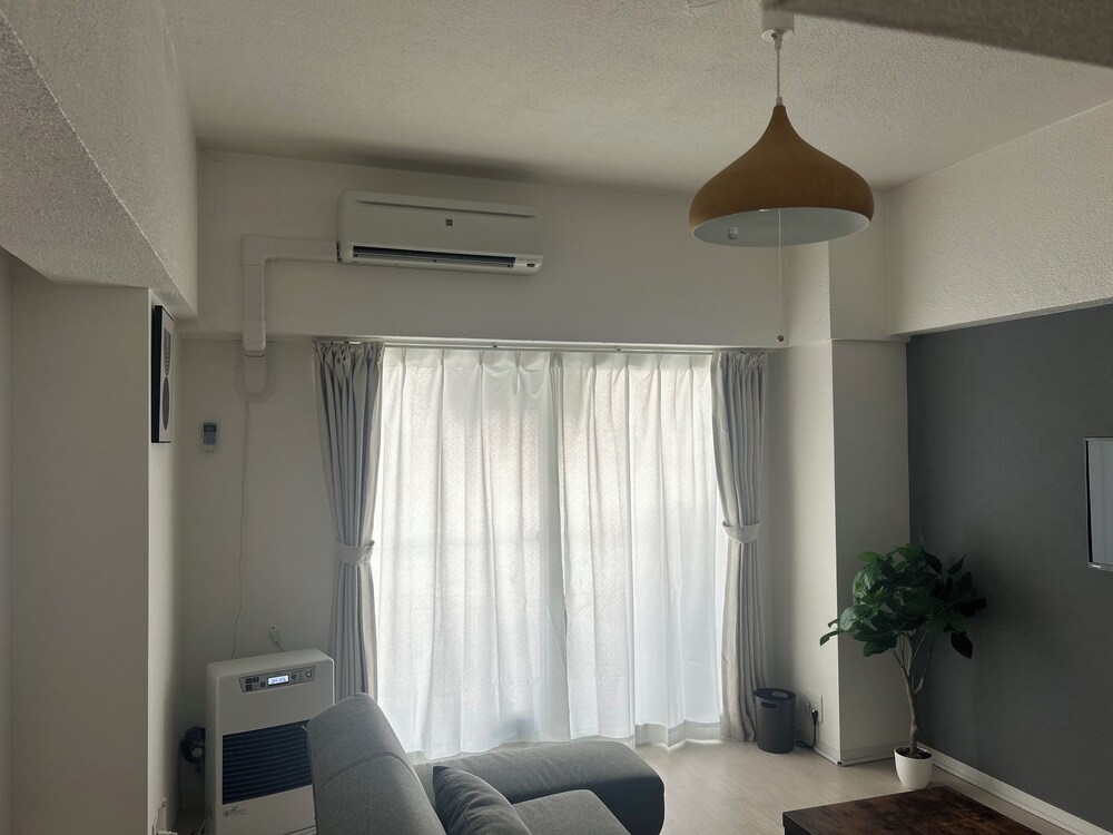 アパートメント リビング エリア8 | TOWN ROYAL 601