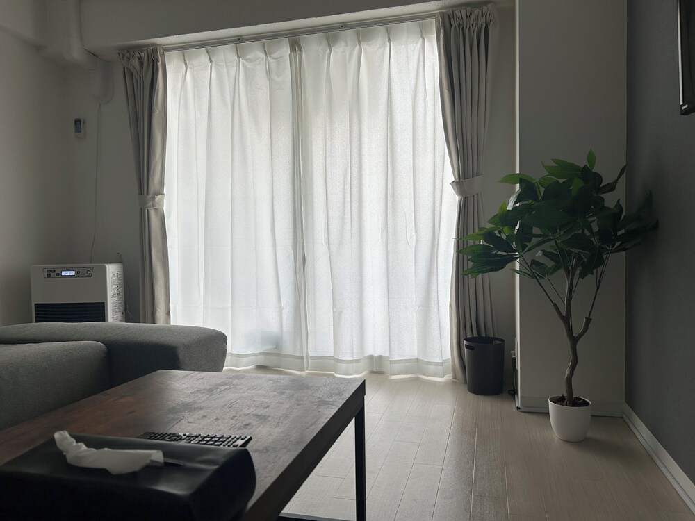 アパートメント リビング エリア6 | TOWN ROYAL 601