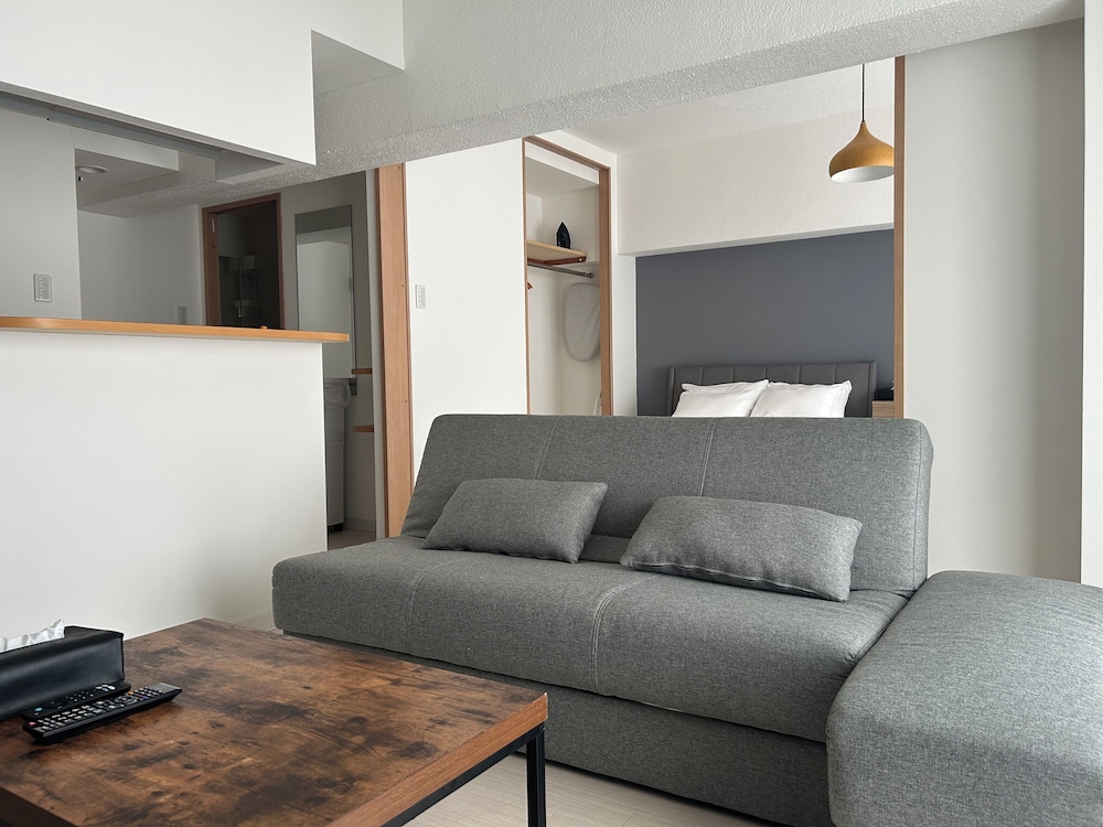 アパートメント リビング エリア3 | TOWN ROYAL 601