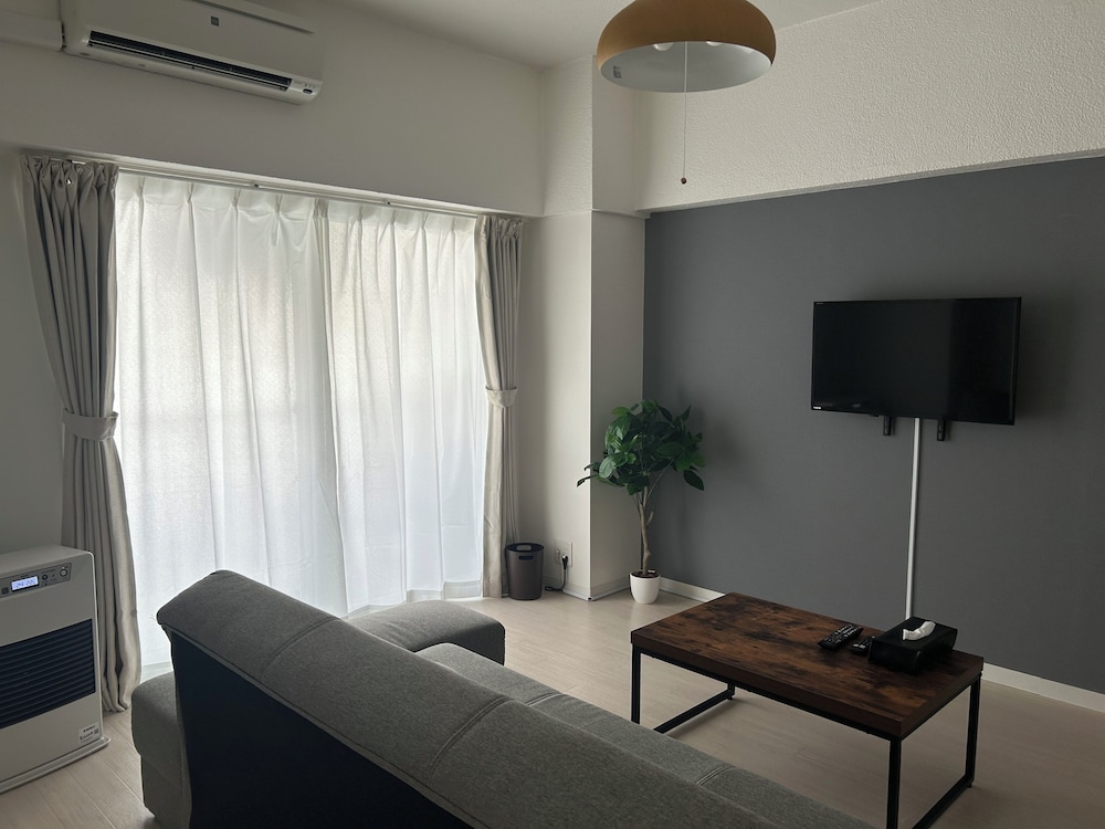 アパートメント リビング エリア4 | TOWN ROYAL 601