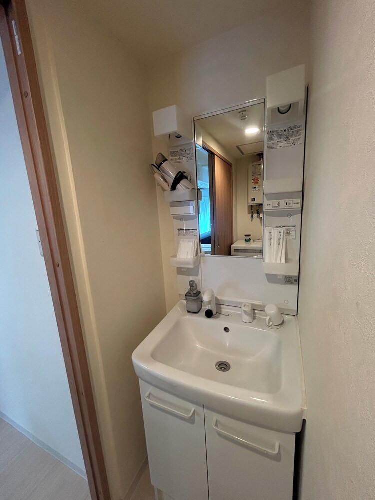 アパートメント バスルーム10 | TOWN ROYAL 601