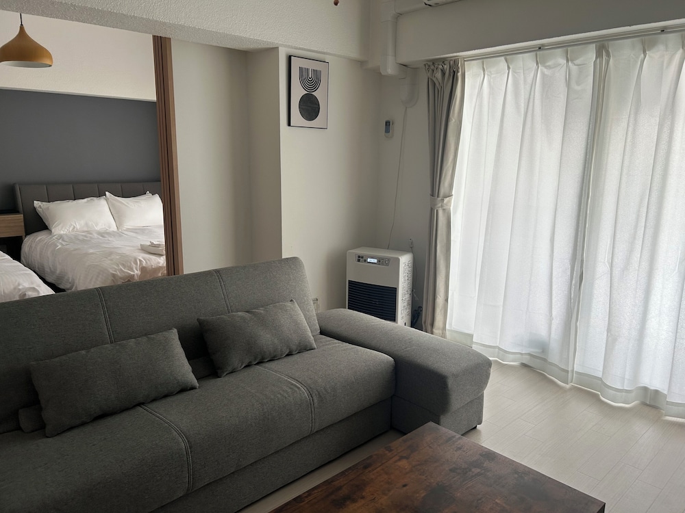 アパートメント リビング エリア0 | TOWN ROYAL 601