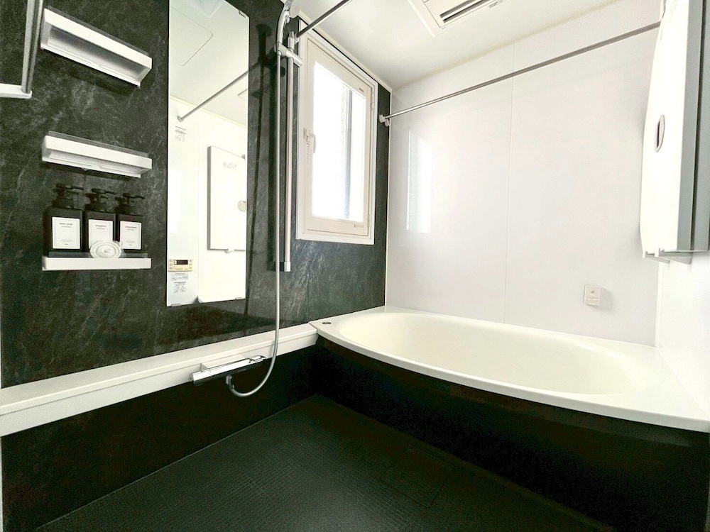 アパートメント バスルーム1 | Yokohama Mega Stay
