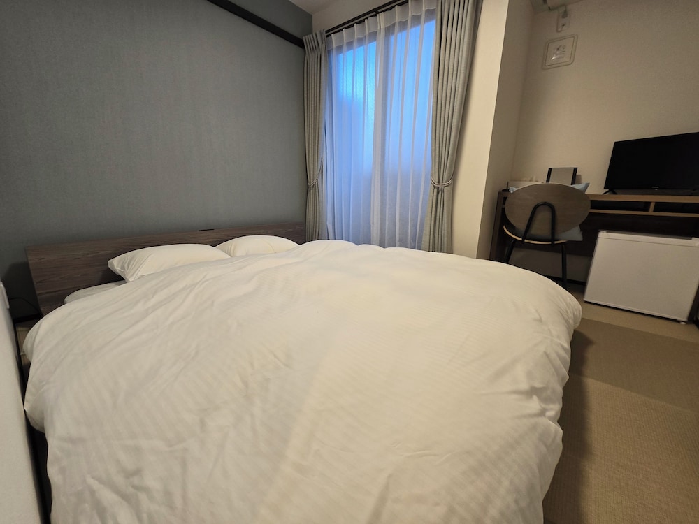 ベーシック ダブルルーム クイーンベッド 1 台 客室1 | ITOSHI Kyoto Inn 二条城