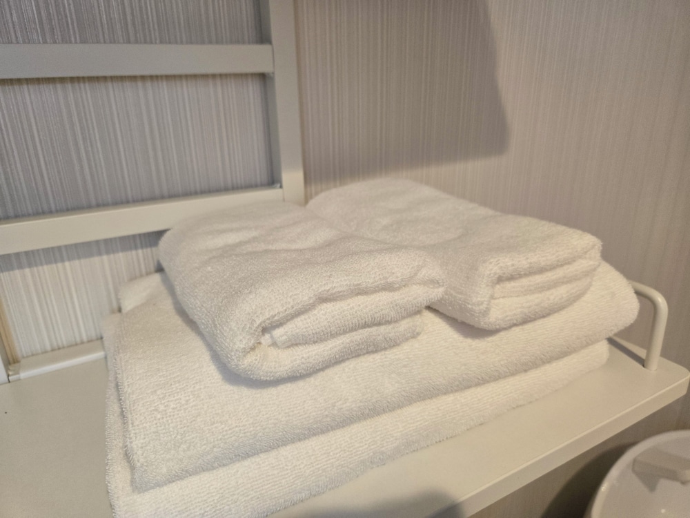 ベーシック ダブルルーム クイーンベッド 1 台 客室19 | ITOSHI Kyoto Inn 二条城