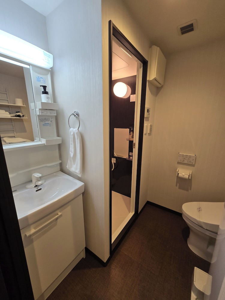 クラシック ツインルーム 客室27 | ITOSHI Kyoto Inn 二条城