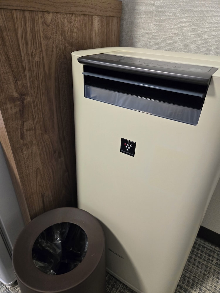 ベーシック ツインルーム シングルベッド 2 台 客室9 | ITOSHI Kyoto Inn 二条城