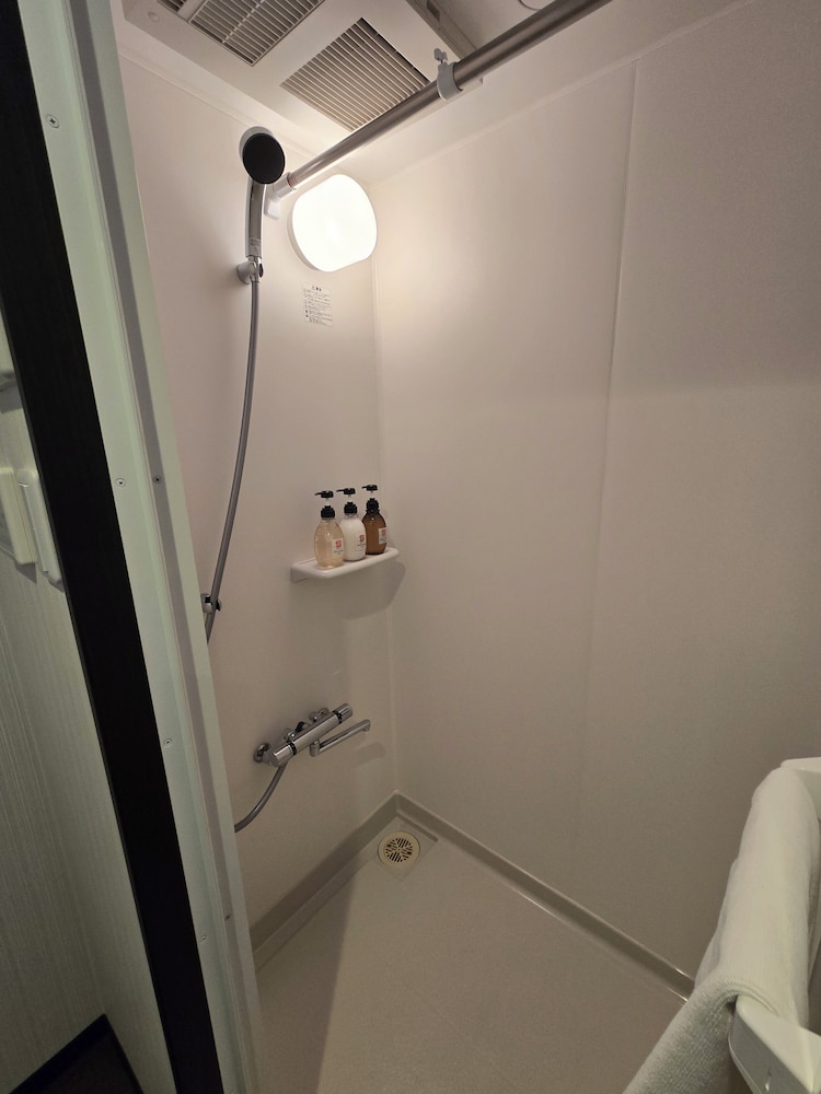 ベーシック ダブルルーム クイーンベッド 1 台 客室11 | ITOSHI Kyoto Inn 二条城