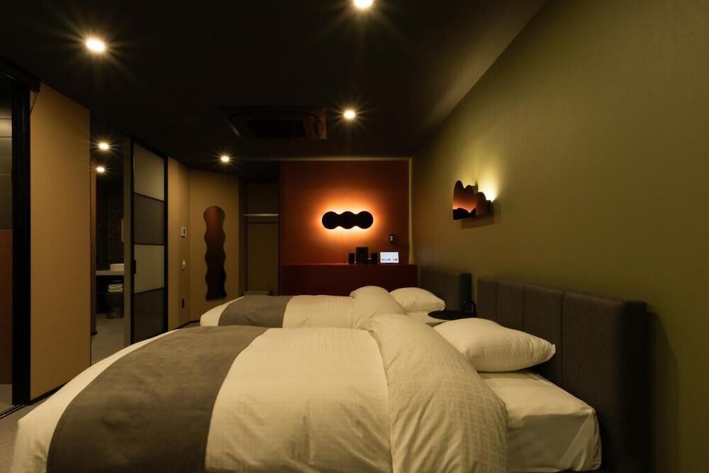 スタンダード ツインルーム マウンテンビュー スパ2 | 富士山の見える全室個室サウナ付旅館　しずく