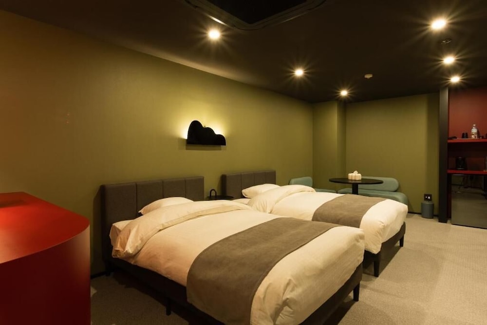 スタンダード ツインルーム マウンテンビュー スパ1 | 富士山の見える全室個室サウナ付旅館　しずく