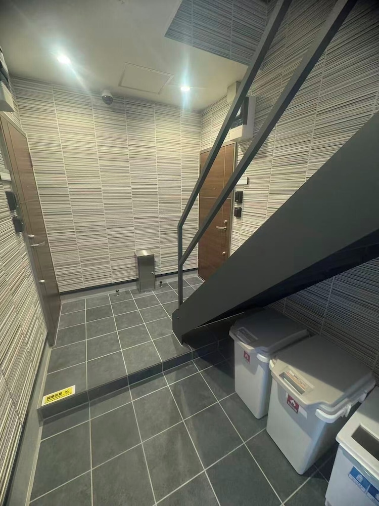 フロント1 | Nexus Villa Morishiita