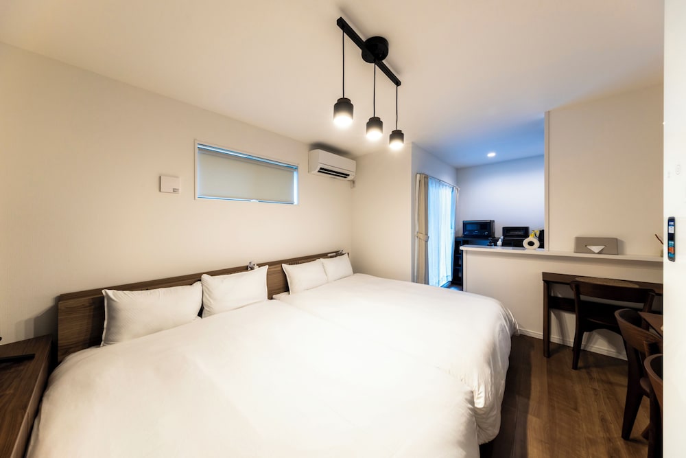 コンフォート トリプルルーム | AYA Hotels 博多 1st