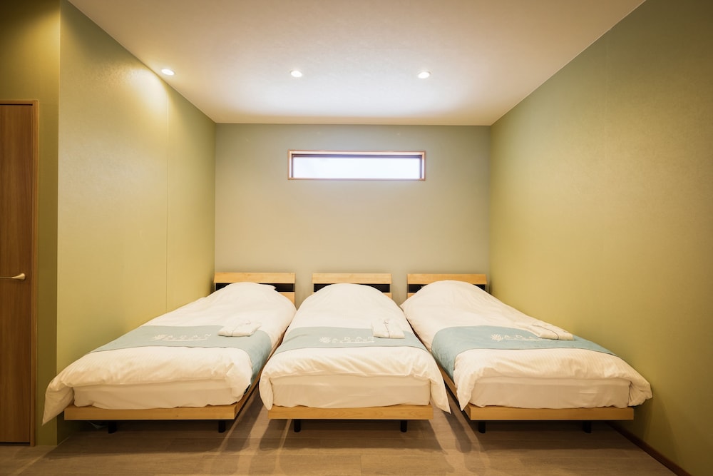 デラックス ヴィラ 客室2 | アダンリゾート　和〜Nagomi〜