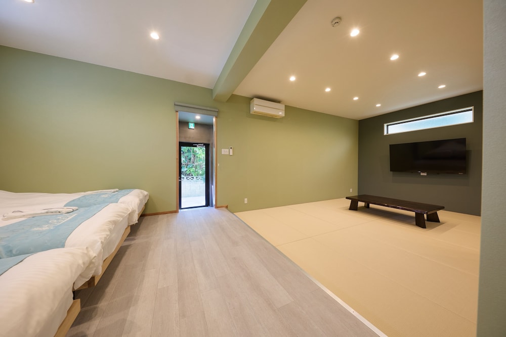 デラックス ヴィラ 客室3 | アダンリゾート　和〜Nagomi〜