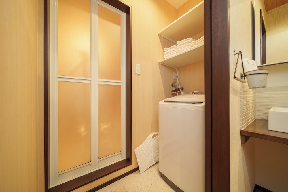 コンフォート コンドミニアム 禁煙 バスルーム2 | リリー ハウス