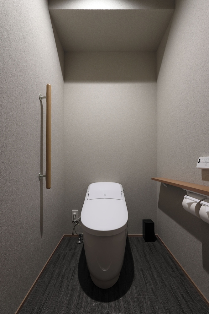 ファミリー スイート バスルーム2 | グレイスステイ広島平和公園