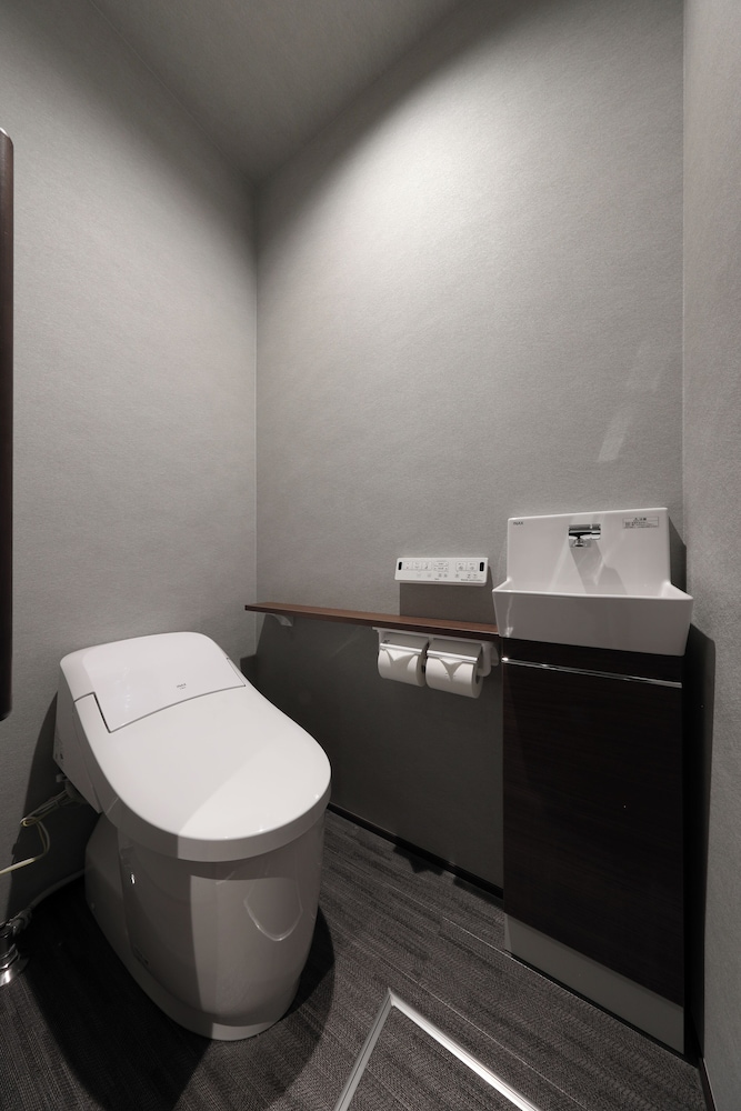 スーペリア ルーム バスルーム0 | グレイスステイ広島平和公園