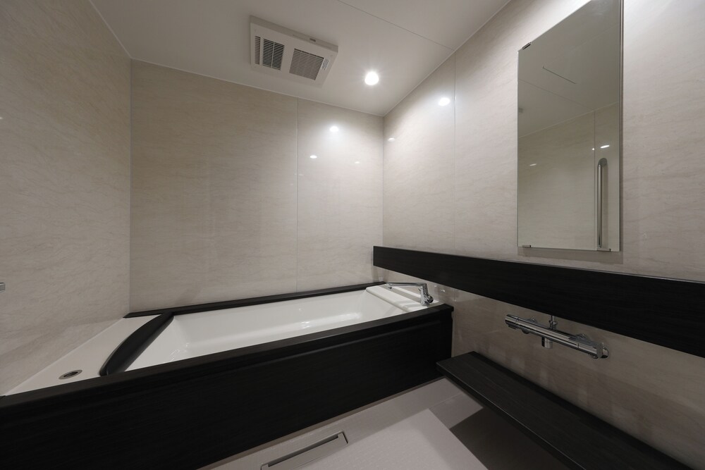 スイート バスルーム0 | グレイスステイ広島平和公園