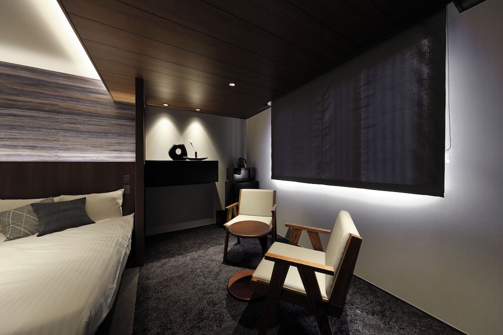 スイート 客室3 | グレイスステイ広島平和公園