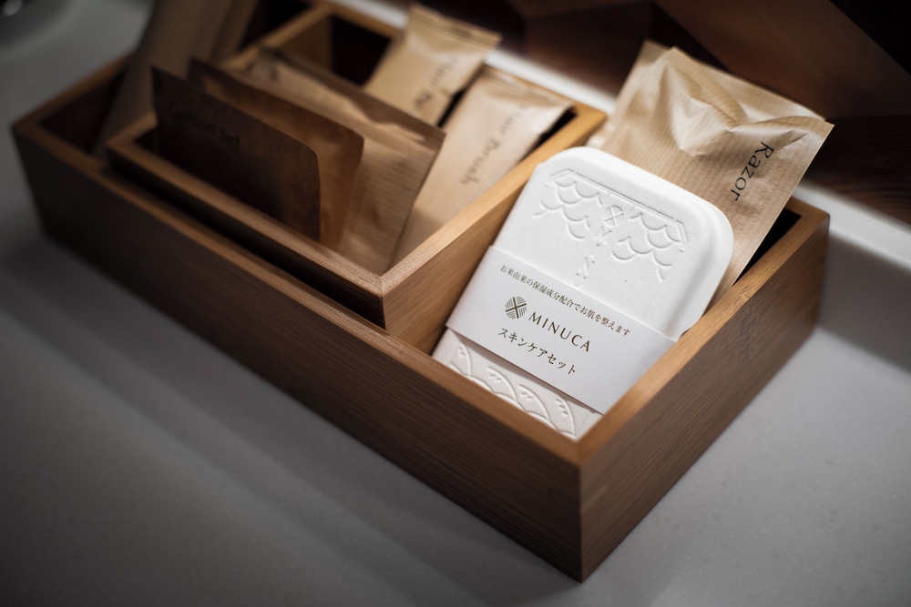 ラグジュアリー スイート 専用バスルーム マウンテンビュー バスルームの設備0 | Hotel Senkei