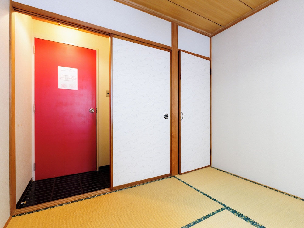 禁煙 2名和室 (バス/トイレ共用) 客室5 | Tabist ホテルニューねむろ
