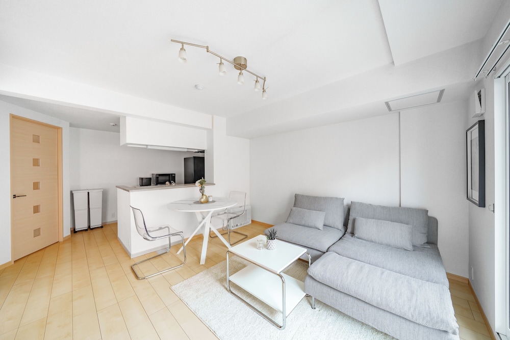 アパートメント リビング エリア2 | E-US NAEBO STATION 207