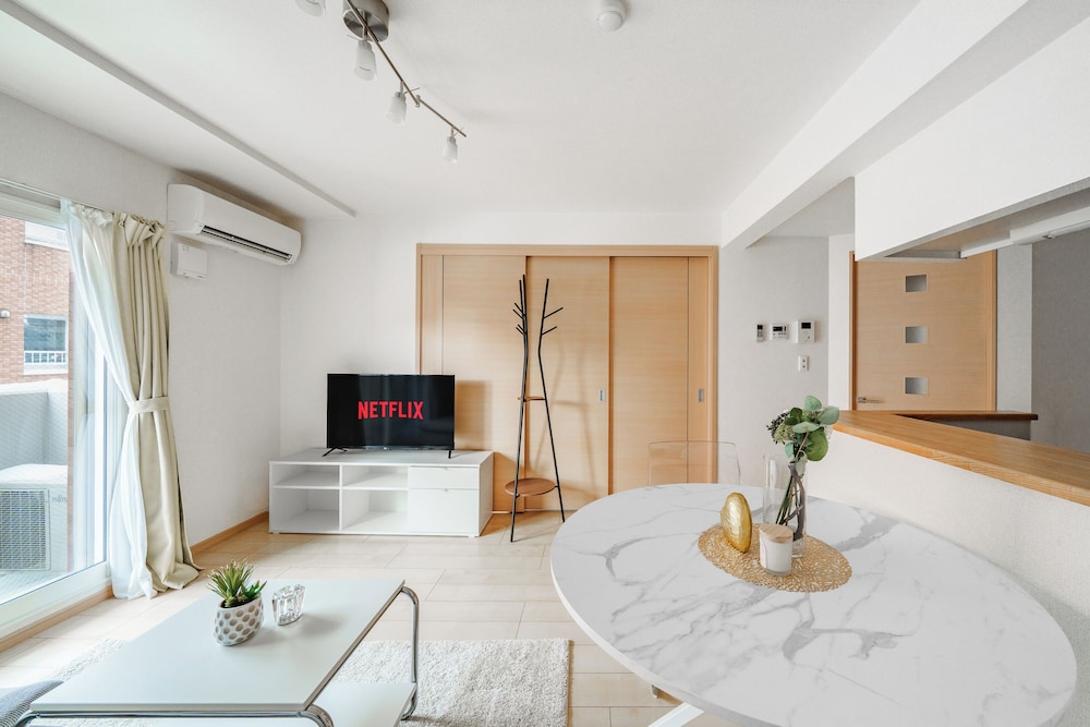 アパートメント 内装1 | E-US NAEBO STATION 207