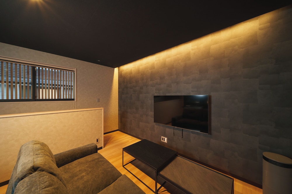 雅音01号室 コンフォート アパートメント シティビュー 禁煙 リビング エリア2 | -雅音-