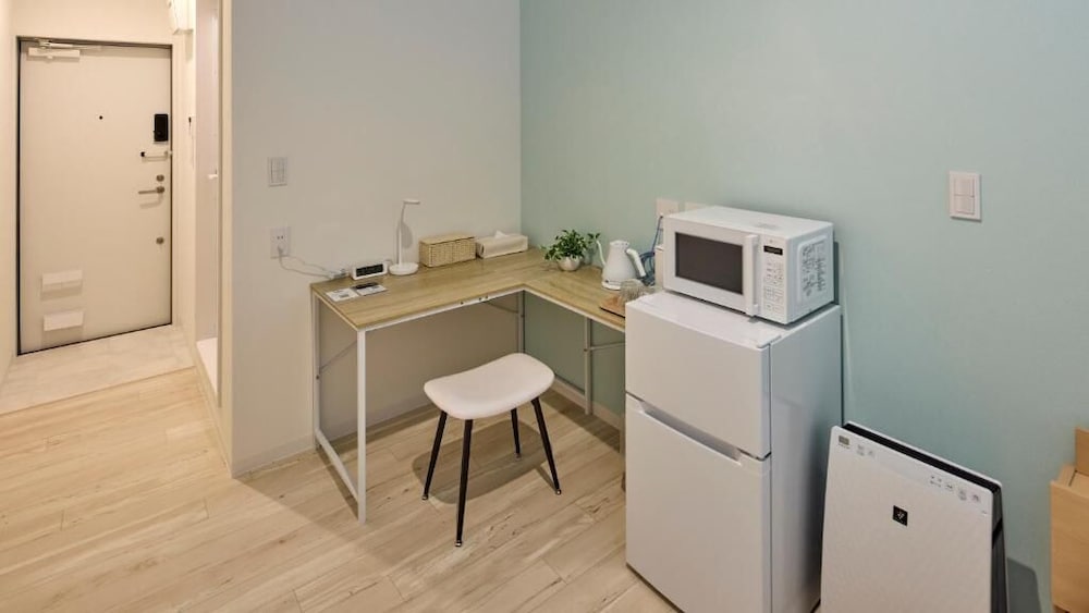 ダブルルーム(最大2名): 軽食＆ビール(人数分)無料/駐車場有/禁煙 客室1 | Solana Smart INN富士山中湖