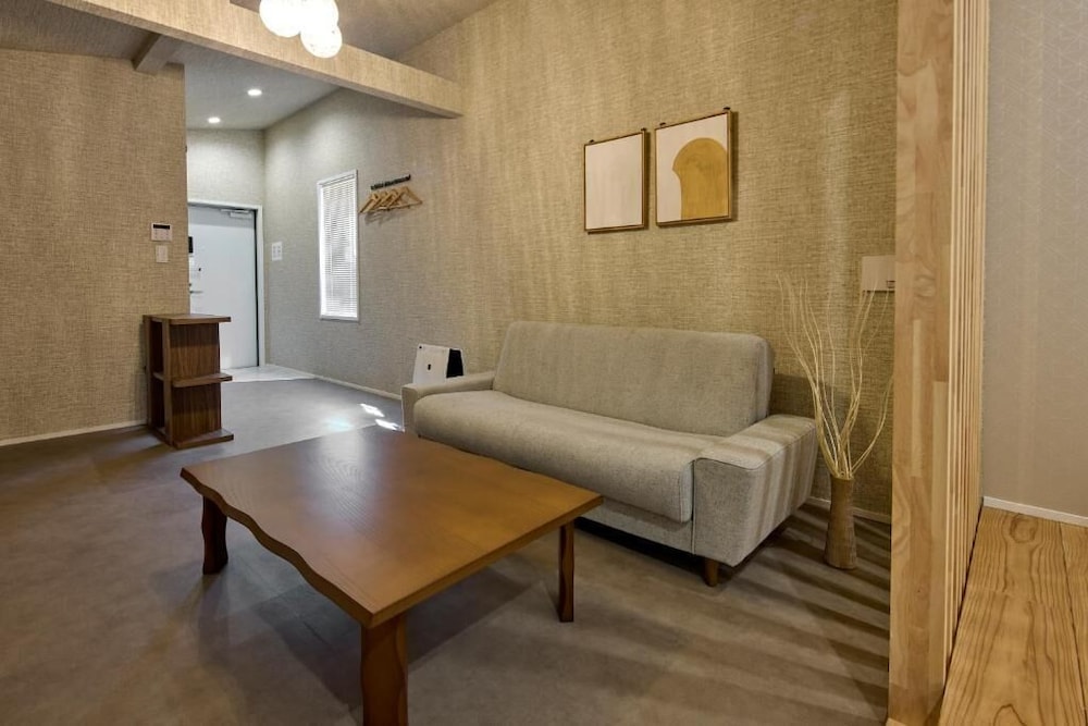 YF-2(最大5名): ファミリー向け/軽食＆ビール(人数分)無料/駐車場有/禁煙 客室1 | Solana Smart INN富士山中湖