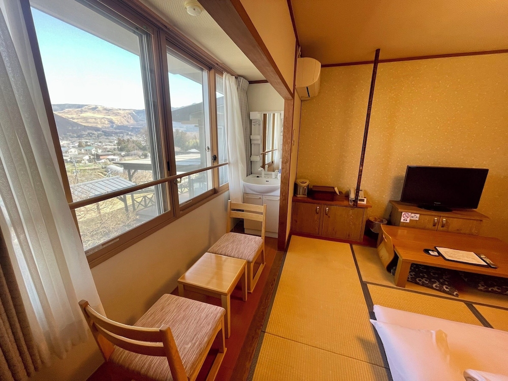 本館 禁煙 - 和室 / 共用トイレ / 共用バスルーム 客室6 | 由布院 旅館やまなみ