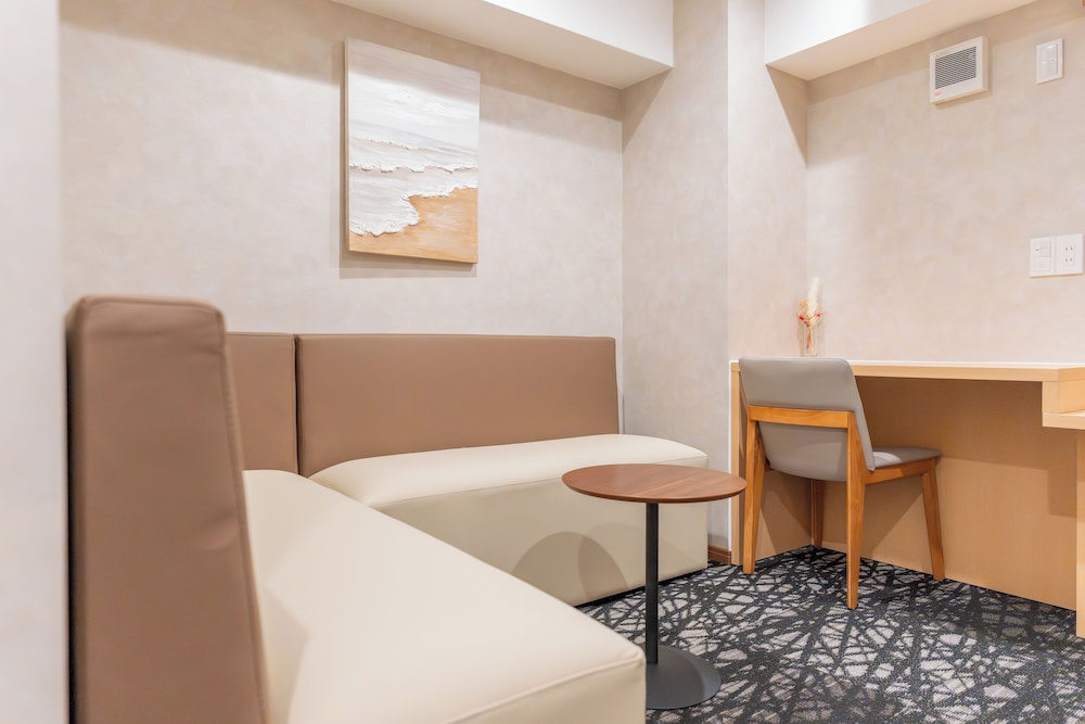 ファミリー スイート 禁煙 内装0 | MARUMI HOTEL Asakusa浅草