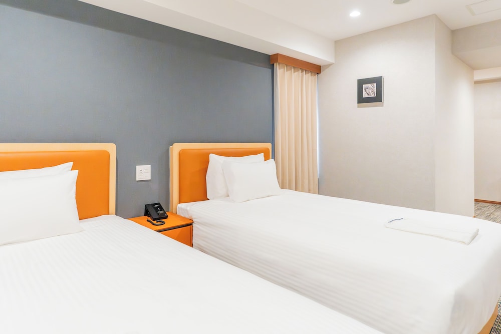 スーペリア ツインルーム 禁煙 客室2 | MARUMI HOTEL Asakusa浅草