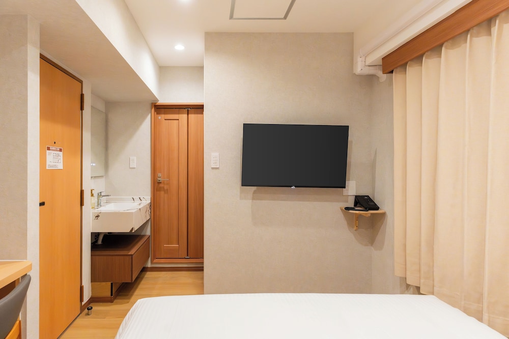 エコノミー ダブルルーム 禁煙 客室3 | MARUMI HOTEL Asakusa浅草