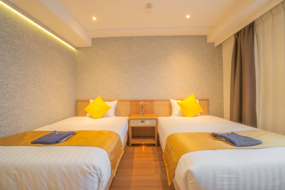 デラックス ツインルーム 客室2 | 大阪関西エアポートホテル【関西空港】