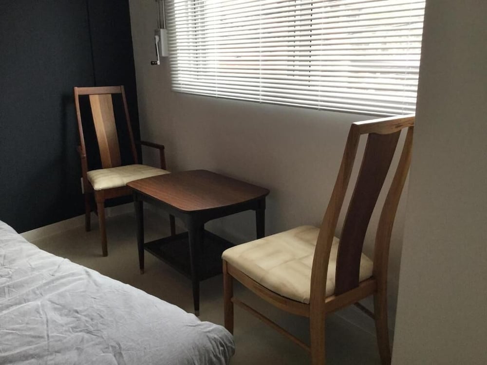 ツインルーム ベッド (複数台) 客室1 | LANAIHOTEL & DORMITORY