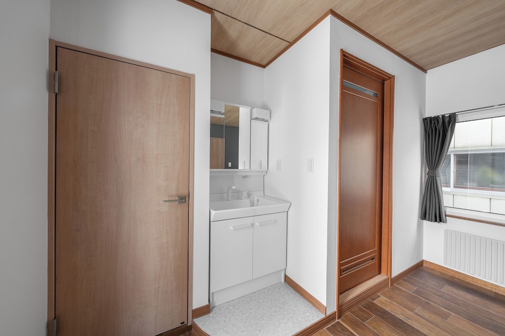 アパートメント バスルーム5 | NORTH GATE