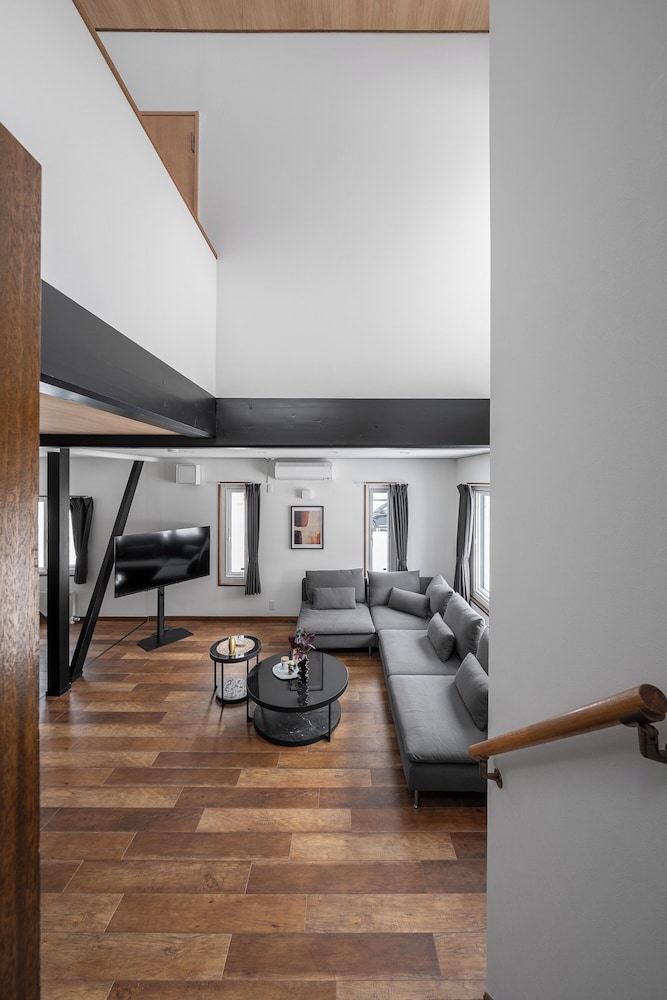 アパートメント リビング エリア1 | NORTH GATE