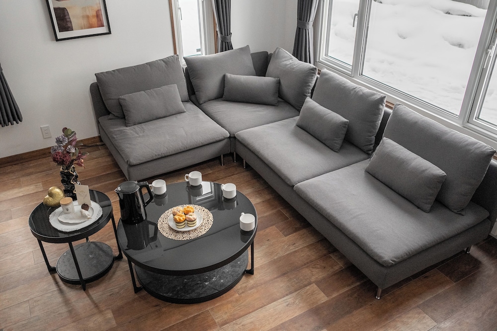 アパートメント リビング エリア7 | NORTH GATE