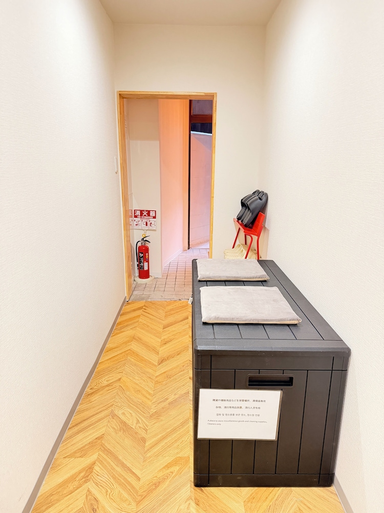 ファミリー ヴィラ 3 ベッドルーム 専用バスルーム 内装2 | 長柄の宿-(天然温泉 なにわの湯すぐ)