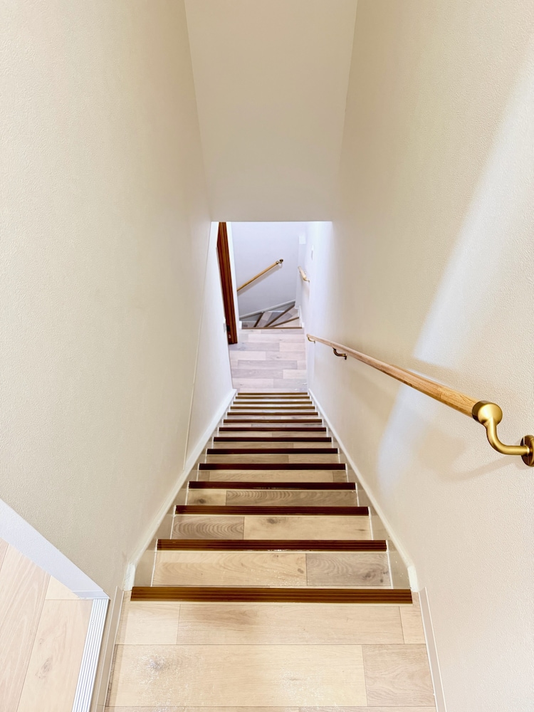 ファミリー ヴィラ 3 ベッドルーム 専用バスルーム 内装6 | 長柄の宿-(天然温泉 なにわの湯すぐ)