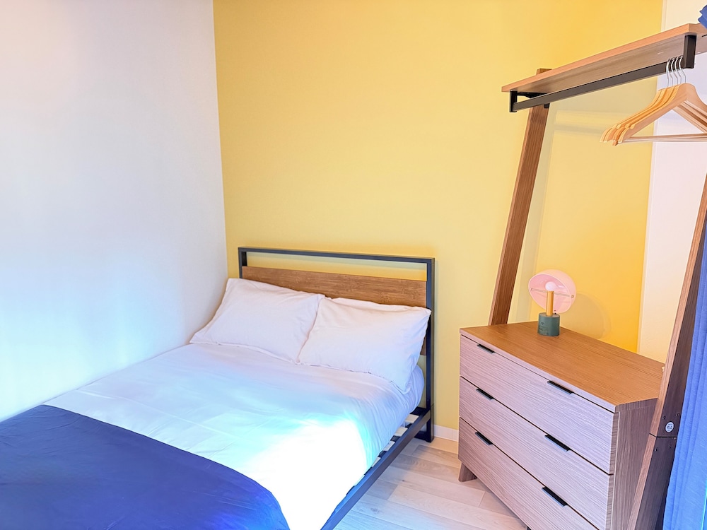 ファミリー ヴィラ 3 ベッドルーム 専用バスルーム 客室1 | 長柄の宿-(天然温泉 なにわの湯すぐ)