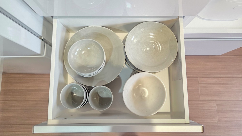 GF-5 (最大2名) : 無料軽食&ビール(人数分) / 禁煙 客室の設備とサービス5 | Solana Smart INN富士御殿場