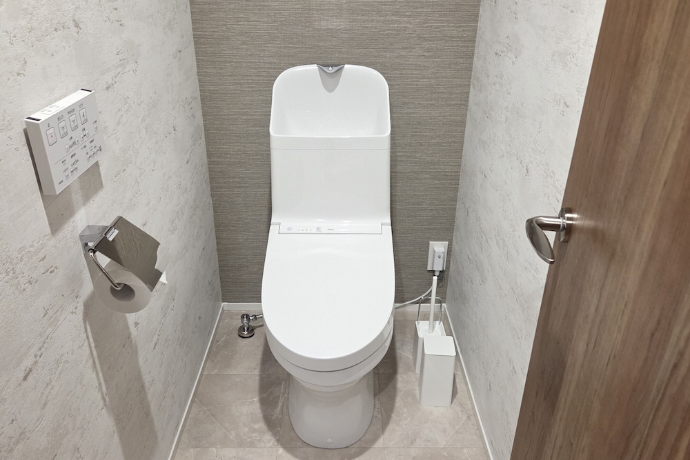 GF-4 (最大2名) : 無料軽食&ビール(人数分) / 禁煙 バスルーム2 | Solana Smart INN富士御殿場