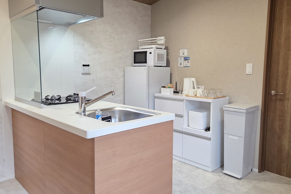 GF-4 (最大2名) : 無料軽食&ビール(人数分) / 禁煙 専用キッチン0 | Solana Smart INN富士御殿場