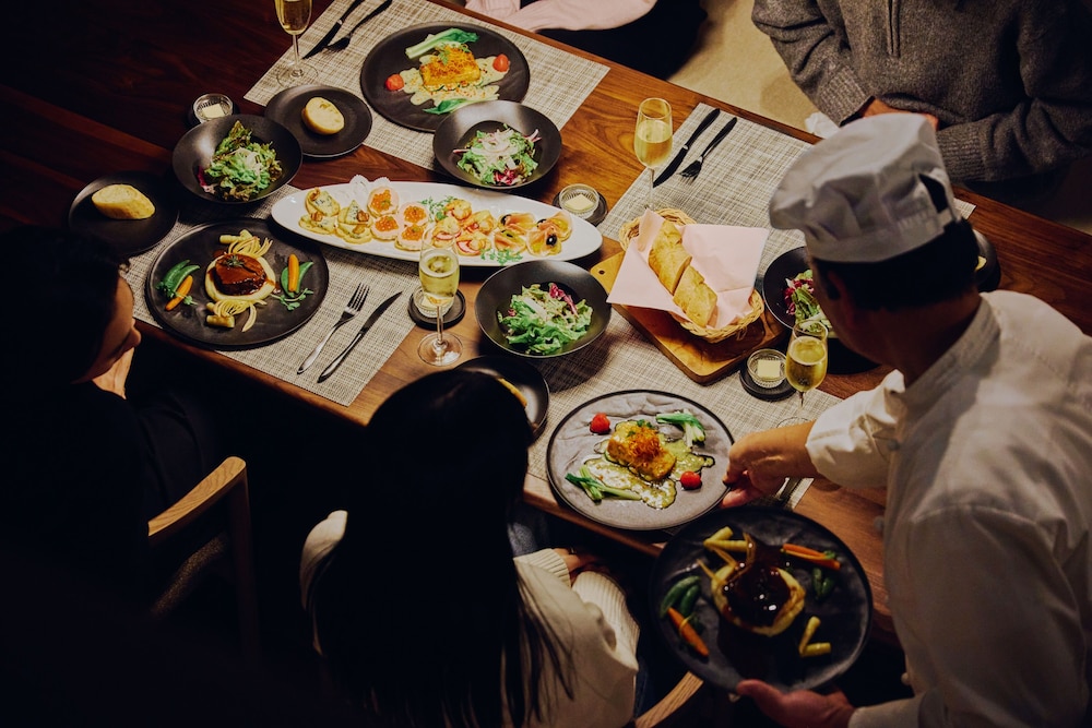 ヴィラ 禁煙 客室内のダイニングエリア0 | Villa El Cielo Myoko