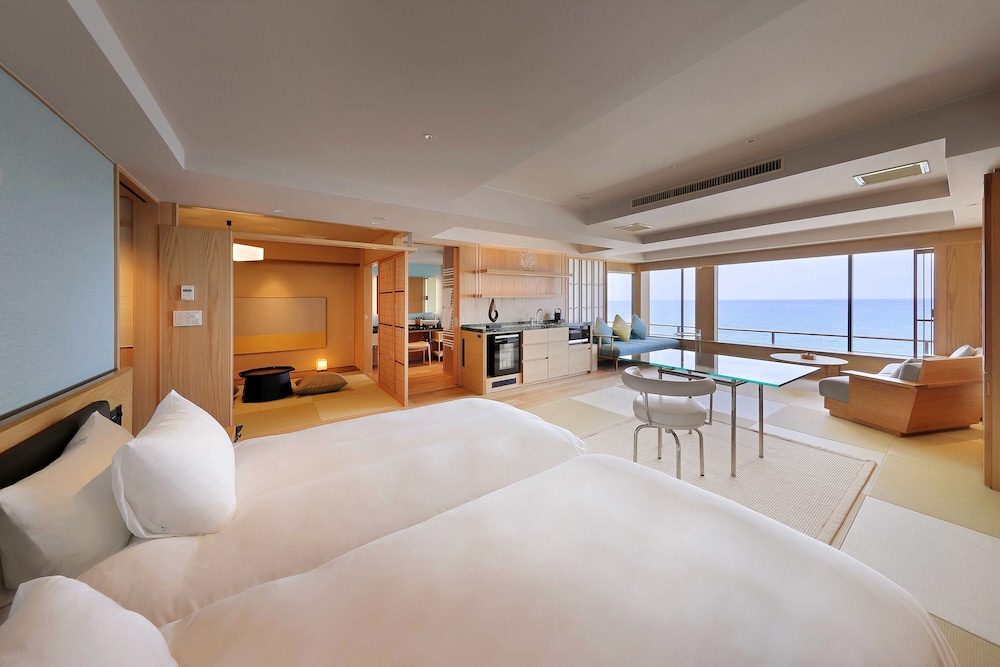 [ステイ・スイート温泉半露天付‐濤声] 禁煙 | 游水亭いさごや